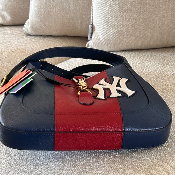 NWT-Gucci Jackie 1961 Handbag, Small, Leather handbag, Yankees,Baseball, Luxury, - Picture 14 of 16
